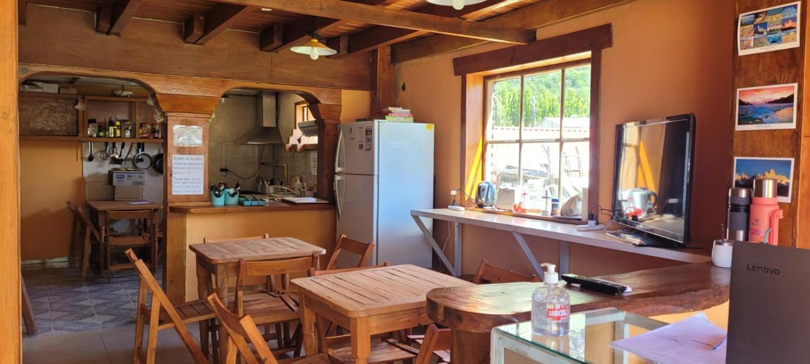 Hostel Las Cuatro Estaciones El Chalten Exteriér fotografie